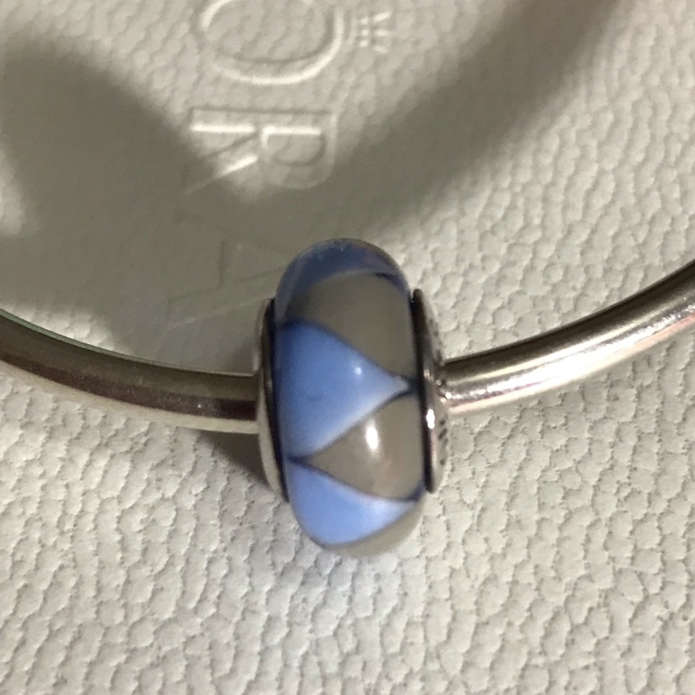 Pandora murano